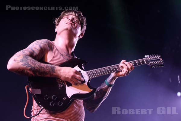 THEE OH SEES - 2015-05-22 - PARIS - Espace Charlie Parker - Grande Halle - 